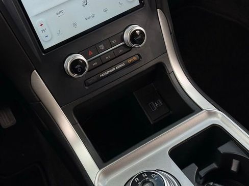 Used 2023 Ford Edge SEL w/ Convenience Package image 26