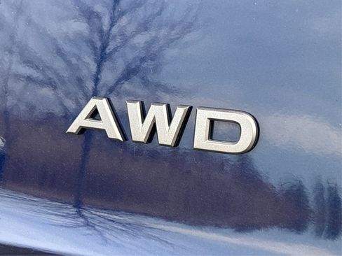 Certified 2026 Nissan Rogue SV AWD/4WD image 32