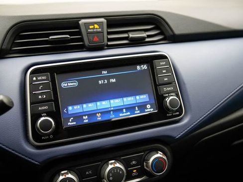 Used 2024 Nissan Versa SV image 27