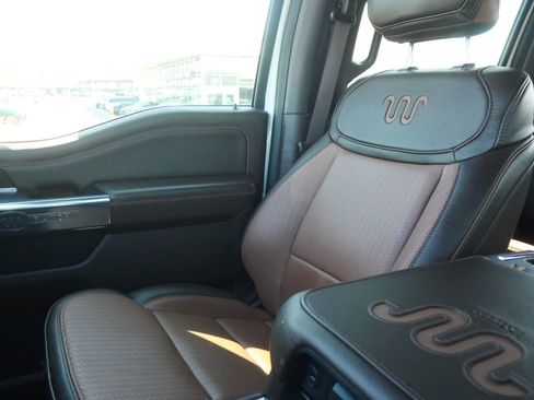 Used 2025 Ford F450 King Ranch w/ FX4 Off-Road Package image 21