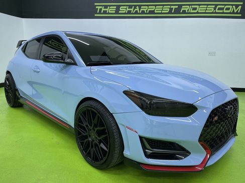 Used 2020 Hyundai Veloster N w/ Performance Package image 2