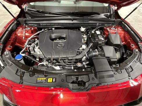 Certified 2025 MAZDA CX-50 AWD 2.5 S w/ Preferred Package image 21