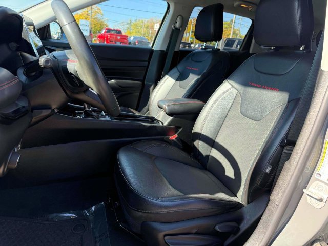 Certified 2022 Jeep Compass Trailhawk AWD/4WD image 15