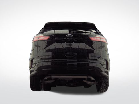 Used 2023 Ford Edge ST-Line image 7