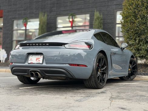 Used 2018 Porsche 718 Cayman image 13