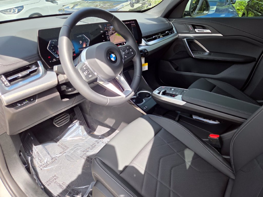 Used 2027 BMW X1 xDrive28i AWD/4WD image 10