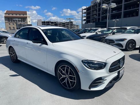 Used 2022 Mercedes-Benz E 350 Sedan image 2