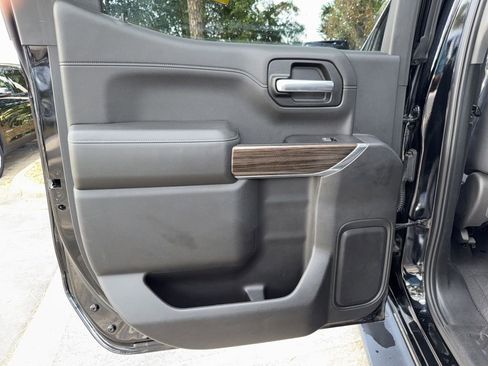 Used 2019 Chevrolet Silverado 1500 RST w/ All-Star Edition RWD image 25