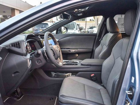 New 2026 Lexus RZ 350e RZ 350e image 16