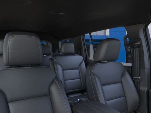 New 2026 Chevrolet Traverse LT w/ Midnight/Sport Edition AWD/4WD image 24