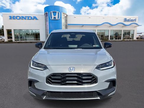 Used 2027 Honda HR-V Sport image 8