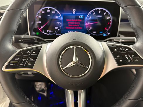 Used 2026 Mercedes-Benz C 300 Sedan image 21