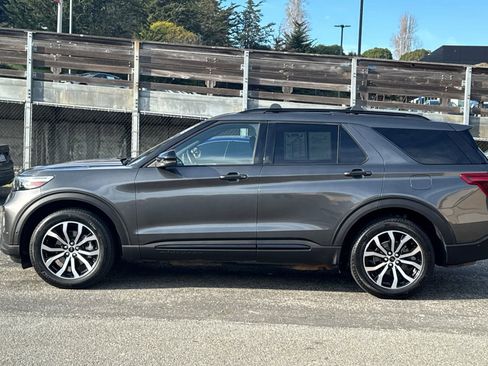 Used 2020 Ford Explorer ST w/ Premium Technology Package image 7