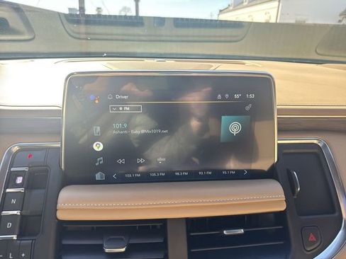 Used 2022 Chevrolet Tahoe Premier image 16