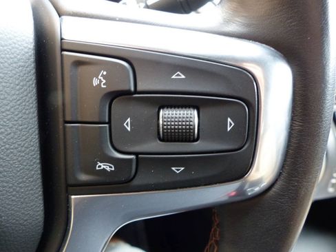 Used 2020 Chevrolet Blazer Premier w/ LPO, Floor Liner Package AWD/4WD image 44