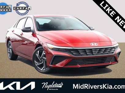 Used 2025 Hyundai Elantra Sport w/ Cargo Package