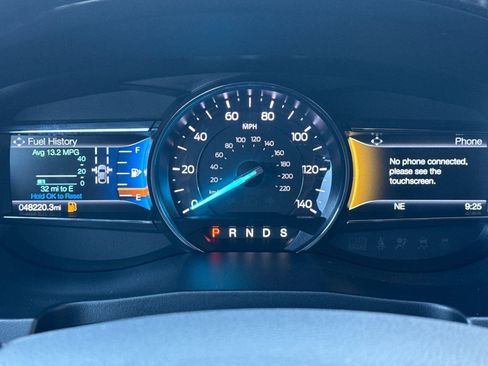 Used 2019 Ford Explorer XLT w/ Equipment Group 202A image 26