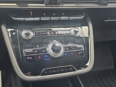 Used 2020 Lincoln Corsair Reserve w/ Equipment Group 201A FWD image 24