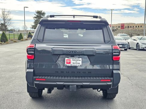 New 2026 Toyota 4Runner SR5 image 4