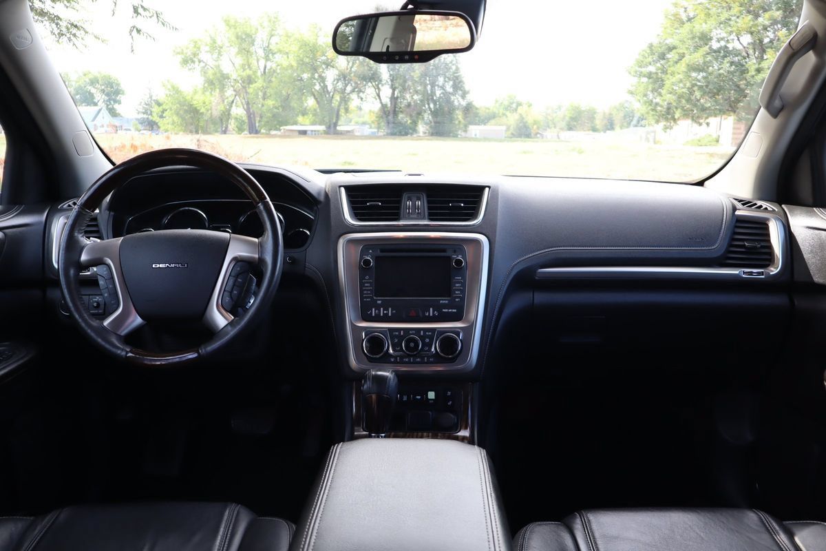 Used 2015 GMC Acadia Denali AWD/4WD image 16