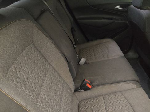 Used 2022 Chevrolet Equinox LT image 19