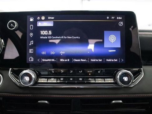 Used 2023 Chevrolet Colorado Z71 w/ Z71 Convenience Package 2 image 16