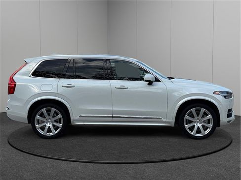 Used 2019 Volvo XC90 T6 Inscription w/ Protection Package Premier image 10
