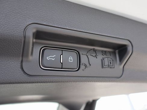 New 2026 Ford Explorer Active w/ Active Comfort Package AWD/4WD image 18