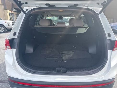 Used 2023 Hyundai Santa Fe Limited image 7