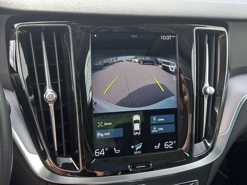 Used 2020 Volvo S60 T5 Momentum w/ Protection Package Premier image 19