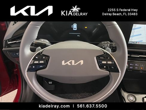 New 2025 Kia Niro EX image 28