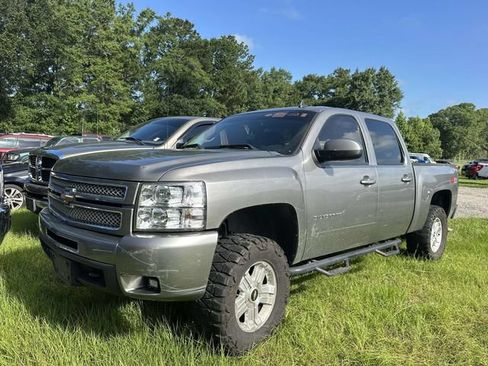 Used 2012 Chevrolet Silverado 1500 LTZ w/ LTZ Plus Package AWD/4WD image 6