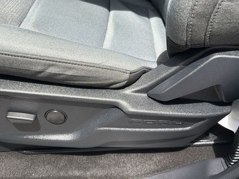 Used 2024 Ford F150 XLT RWD image 18
