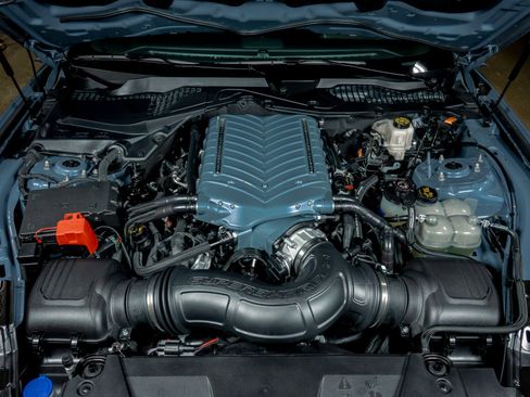 Used 2024 Ford Mustang GT Premium image 5