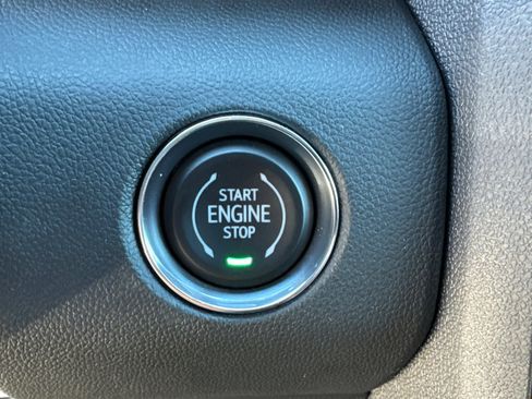 New 2026 GMC Acadia Denali Ultimate w/ LPO, Floor Liner Package image 34