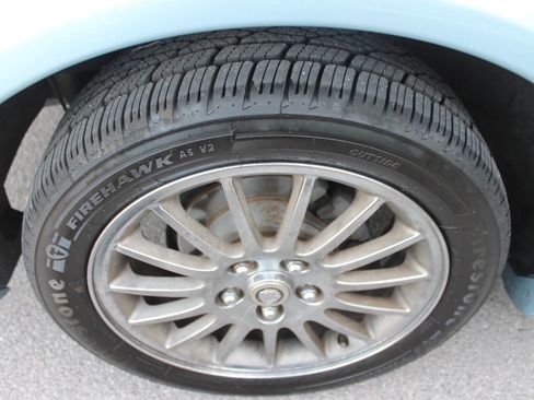 Used 2004 Chrysler Sebring Limited w/ Leather Interior Group FWD image 12