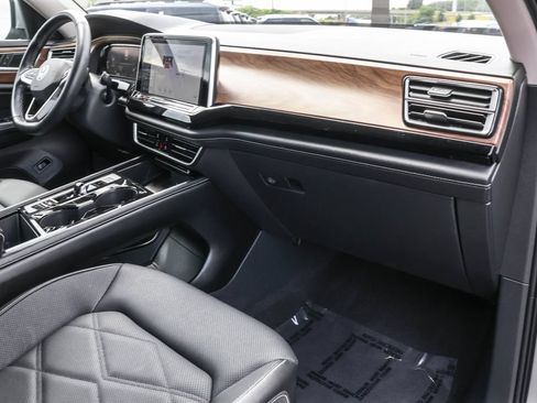Certified 2024 Volkswagen Atlas SE AWD/4WD image 37