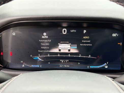 Used 2022 Jeep Grand Wagoneer Series II image 41