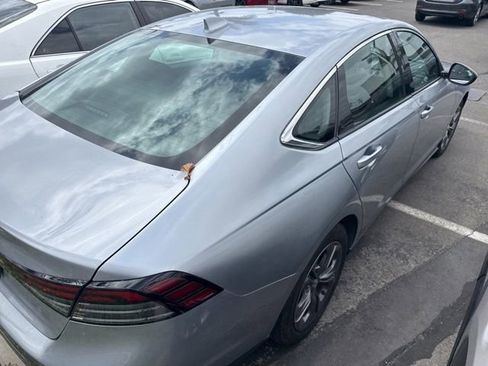 Used 2023 Honda Accord EX image 8