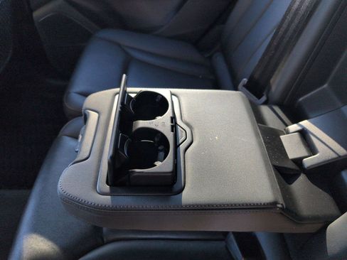 Used 2022 Audi Q7 Premium Plus w/ Premium Plus Package image 10