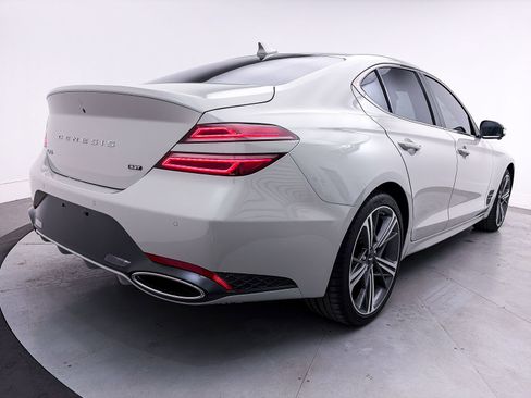 Used 2025 Genesis G70 3.3T Advanced w/ Sport Prestige Package image 18