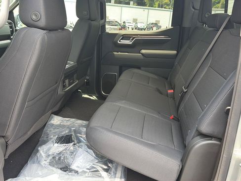 New 2026 Chevrolet Silverado 1500 LT w/ Convenience Package II RWD image 11