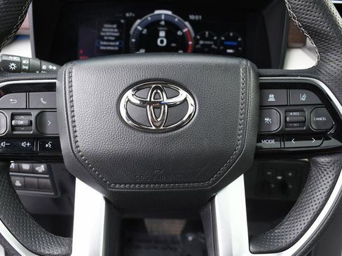 Used 2023 Toyota Tundra Capstone image 31