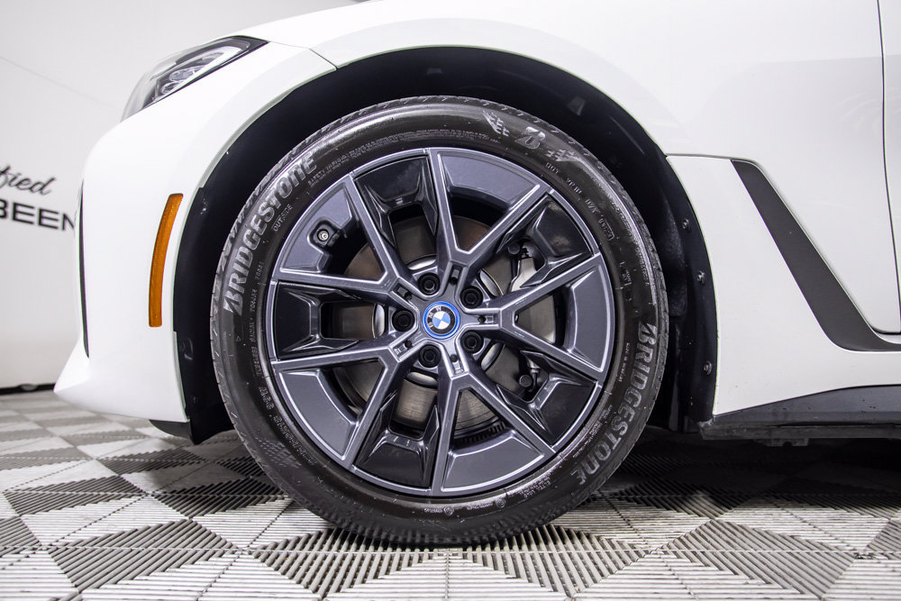 Used 2023 BMW i4 eDrive40 w/ Premium Package RWD image 40