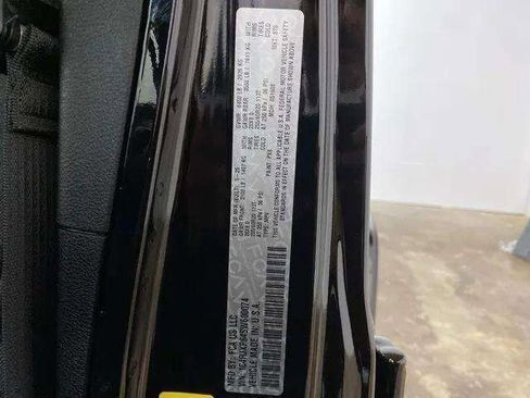 Used 2025 Jeep Wrangler Unlimited Sahara w/ Safety Group image 95