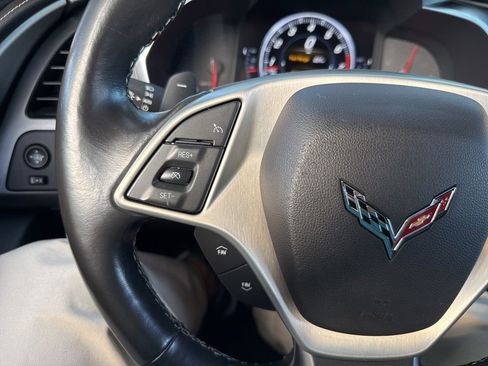 Used 2017 Chevrolet Corvette Stingray Coupe w/ 1LT image 27