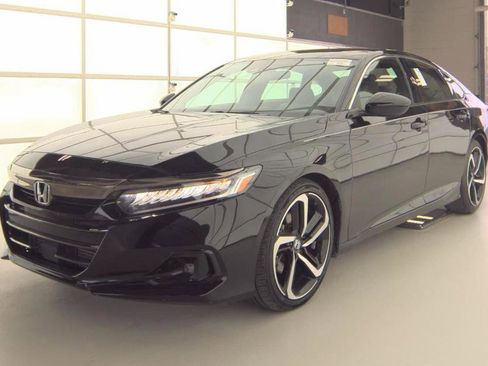 Used 2022 Honda Accord Sport image 1