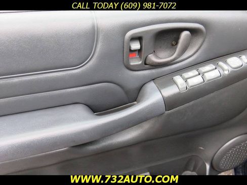 Used 2001 GMC Jimmy SLT AWD/4WD image 22