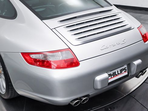 Used 2008 Porsche 911 Carrera S RWD image 12