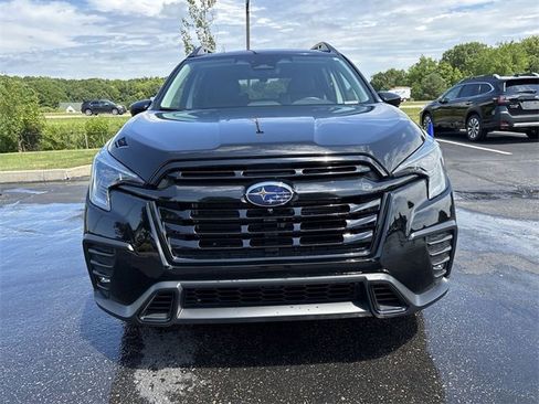 Certified 2025 Subaru Ascent Bronze Edition w/ Onyx Package image 4